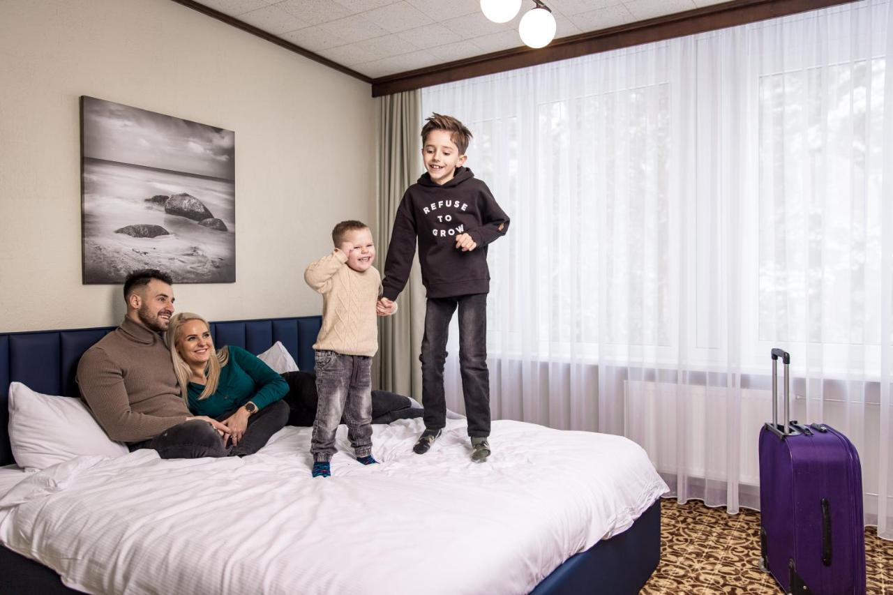 Zilvinas Hotel Palanga Bagian luar foto